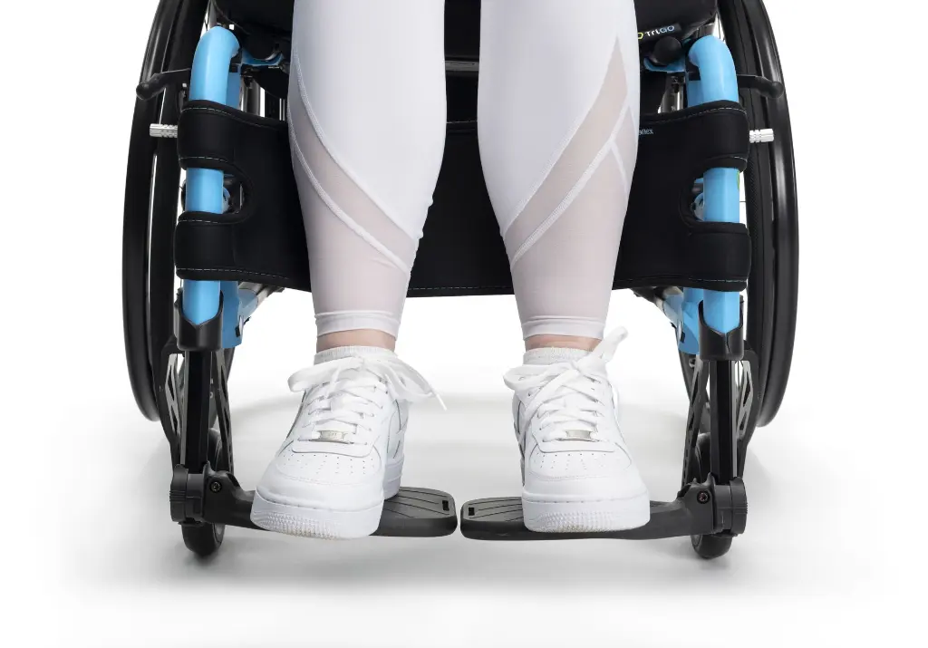 Neo 40.01- Calf support - Frontview detail.webp