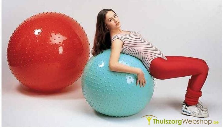 Stimulation ball with studs