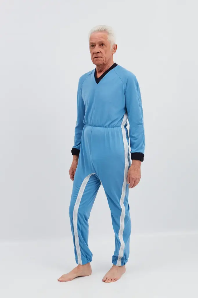 Pyjama met ritssluiting via de schouder naar de zijnaad