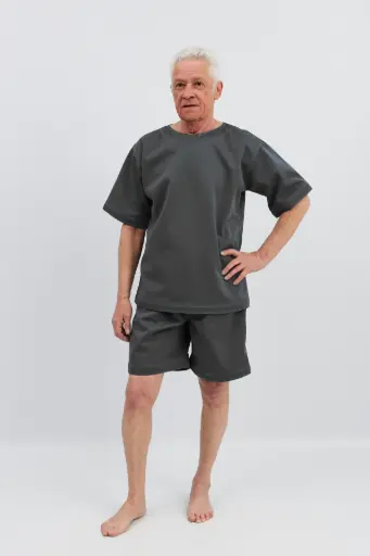 Brandvertragende anti-scheur T-shirt en bermuda short, kwaliteit 1060