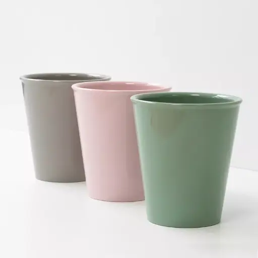 Ornamin-Becher mit optimalem Trinkrand